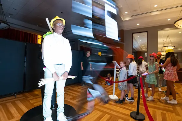 photobooth-360-spinning-video-booth-baltimore-dj-mike-on-the-mic-356 Gabe Mitzvah - Party (1)